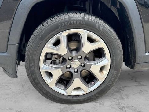 Used 2020 Jeep Compass Limited AWD/4WD image 12