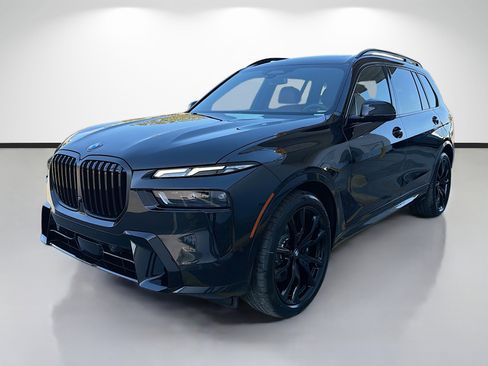 New 2026 BMW X7 xDrive40i image 7
