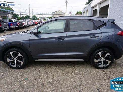 Used 2018 Hyundai Tucson Value AWD/4WD image 4