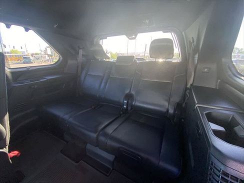 Certified 2024 Toyota Sequoia Platinum AWD/4WD image 23