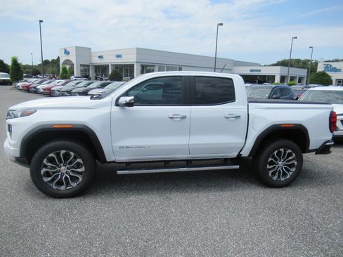 New 2026 GMC Canyon Denali AWD/4WD image 5
