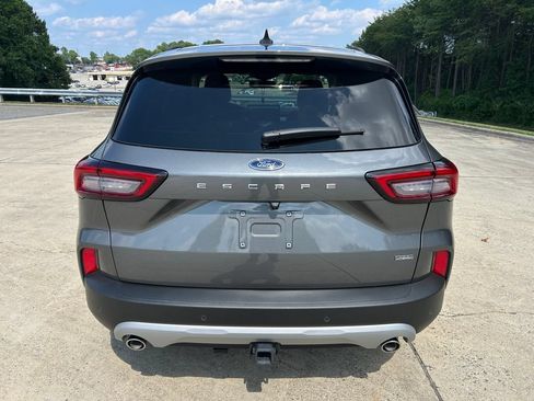 Used 2025 Ford Escape SE w/ PHEV Premium Package FWD image 5