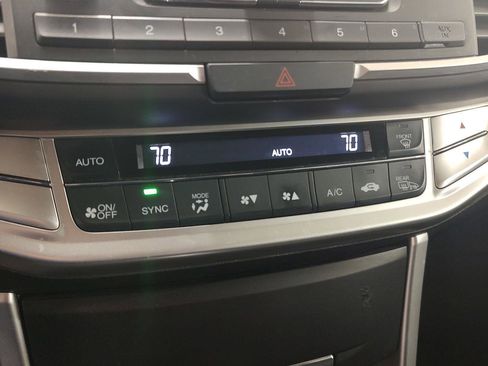 Used 2015 Honda Accord EX image 10