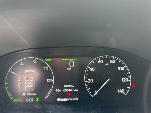 Used 2024 Honda CR-V Sport Touring image 14