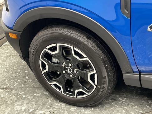 Used 2025 Ford Bronco Sport Outer Banks w/ Outer Banks Tech Package+ image 36