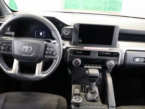 Certified 2025 Toyota 4Runner SR5 image 14