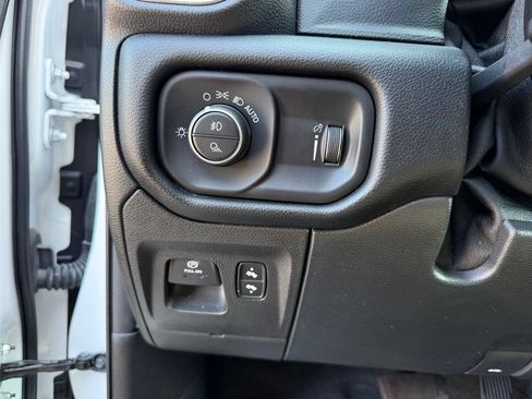 Used 2021 RAM 1500 Big Horn AWD/4WD image 8