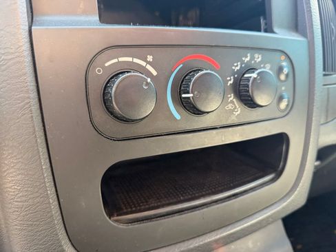 Used 2004 Dodge Ram 1500 Truck SLT AWD/4WD image 26
