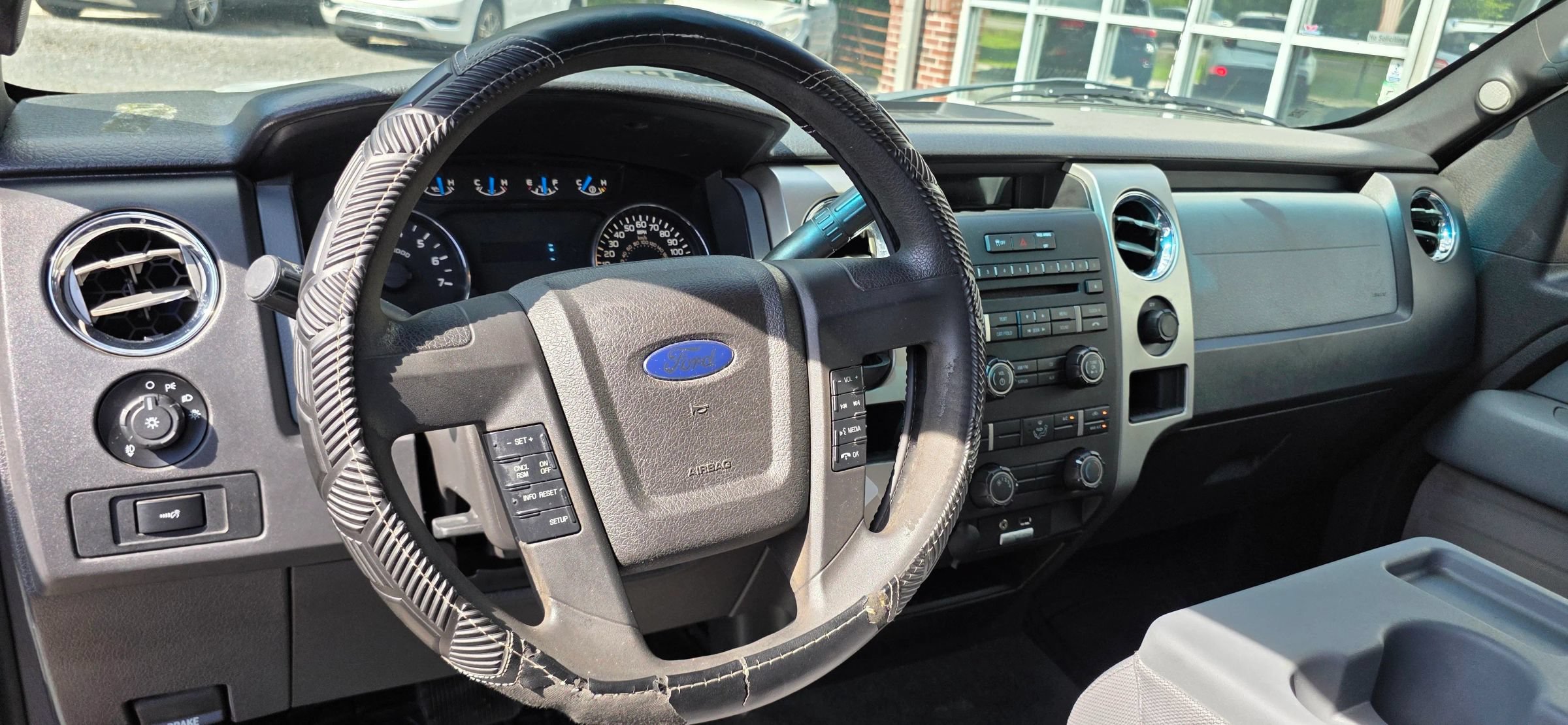 Used 2013 Ford F150 XLT RWD image 11