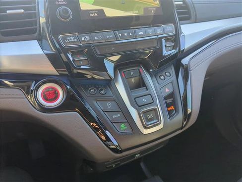 Used 2019 Honda Odyssey Elite image 14