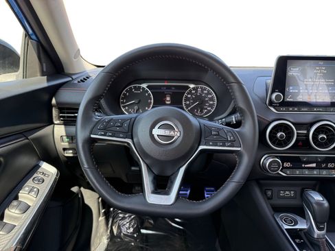 Used 2024 Nissan Sentra SR image 12
