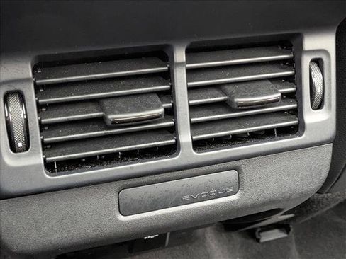 Certified 2026 Land Rover Range Rover Evoque Dynamic SE image 18