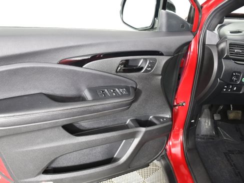 Certified 2023 Honda Passport Elite image 38