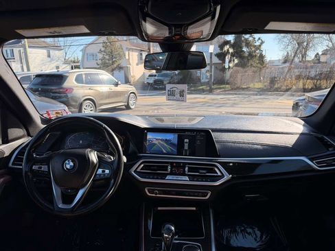 Used 2019 BMW X5 xDrive40i w/ Convenience Package image 34