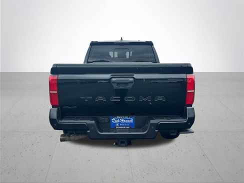 Certified 2025 Toyota Tacoma TRD Sport w/ TRD Sport Premium Package AWD/4WD image 9