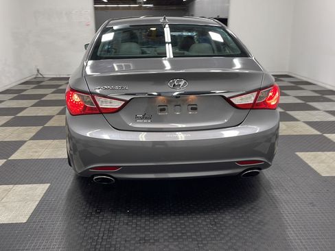 Used 2013 Hyundai Sonata SE w/ Navigation & Sunroof Pkg FWD image 17