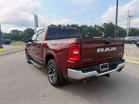 Used 2025 RAM 1500 Laramie AWD/4WD image 6