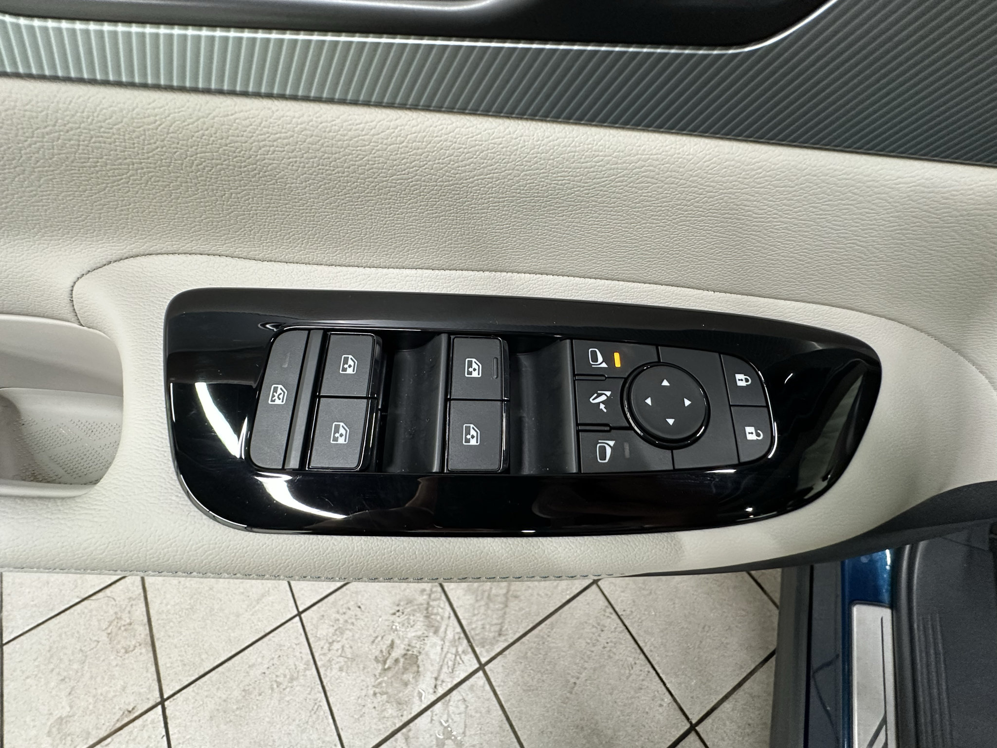 Used 2026 Nissan Murano Platinum w/ Cargo Package AWD/4WD image 25