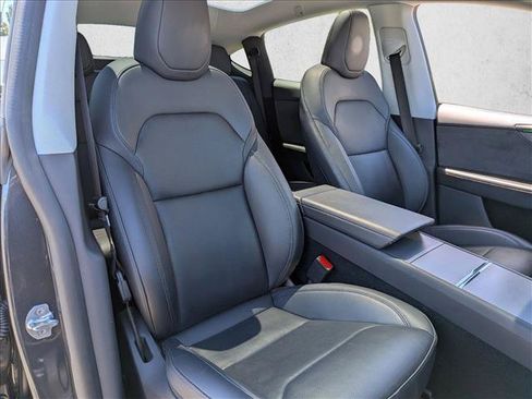 Used 2026 Tesla Model Y 2WD image 20