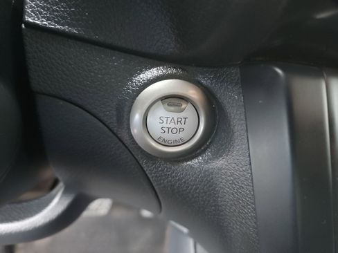 Used 2018 Nissan Sentra SV image 21