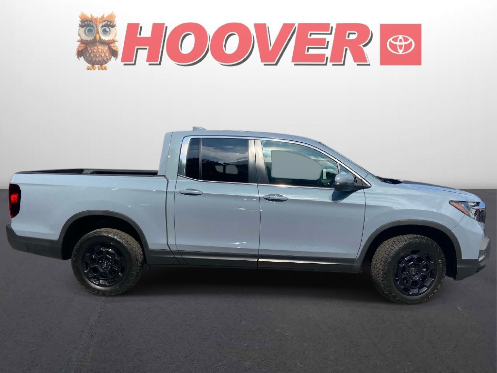 Used 2025 Honda Ridgeline RTL+ image 2