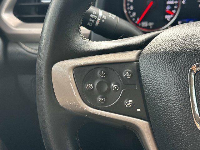 Used 2023 GMC Acadia Denali w/ Denali Technology Package AWD/4WD image 19
