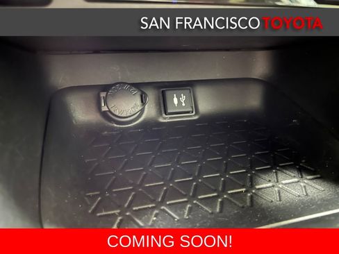 Used 2019 Toyota RAV4 XLE image 26