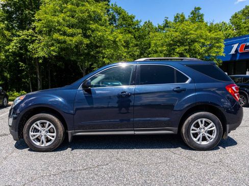 Used 2017 Chevrolet Equinox LT w/ Convenience Package FWD image 3