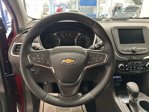Used 2024 Chevrolet Equinox LT image 13