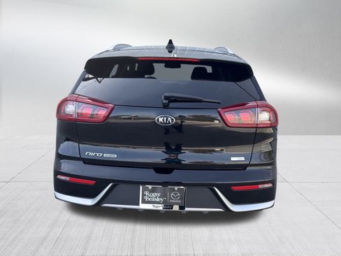 Used 2018 Kia Niro Touring image 7