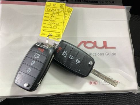 Used 2019 Kia Soul + FWD image 22