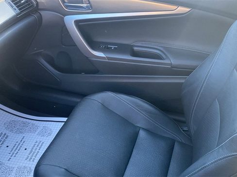 Used 2017 Honda Accord EX-L image 19