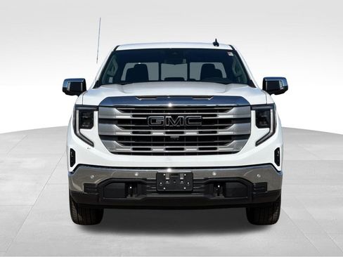 New 2026 GMC Sierra 1500 SLE w/ Preferred Package RWD image 8