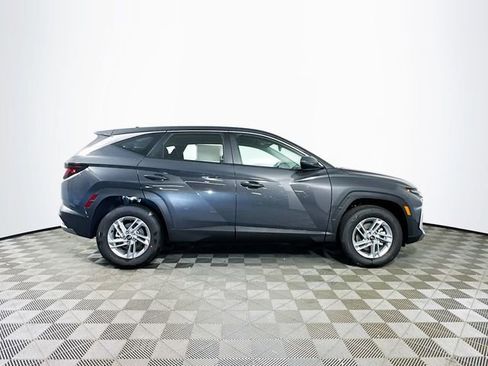 New 2026 Hyundai Tucson SE image 9
