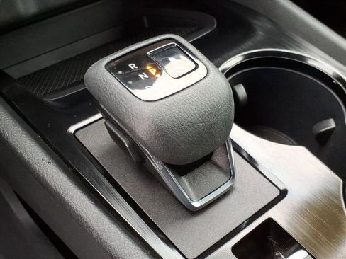 Certified 2023 Nissan Rogue S image 15