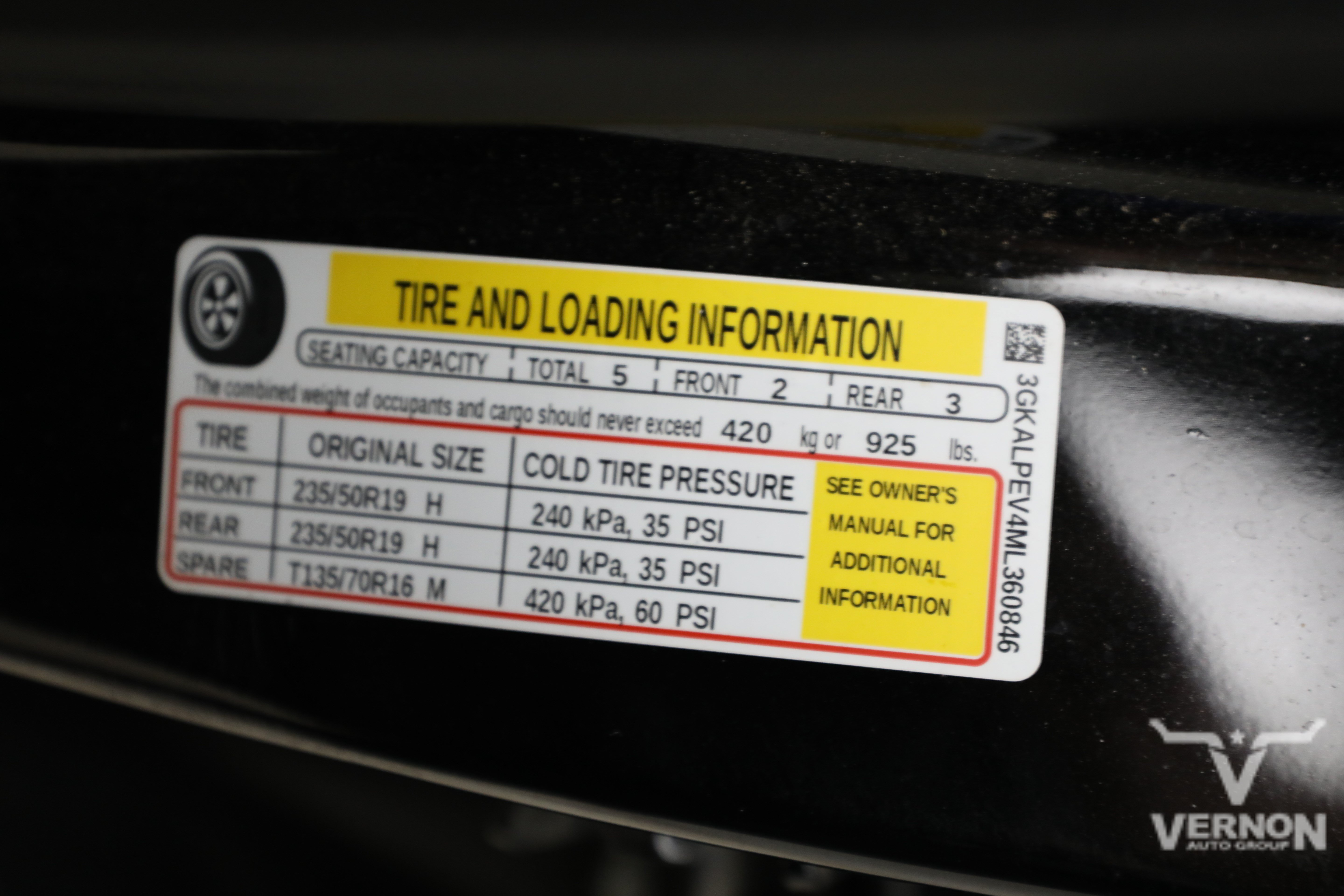Used 2021 GMC Terrain SLT w/ Infotainment Package II FWD image 11
