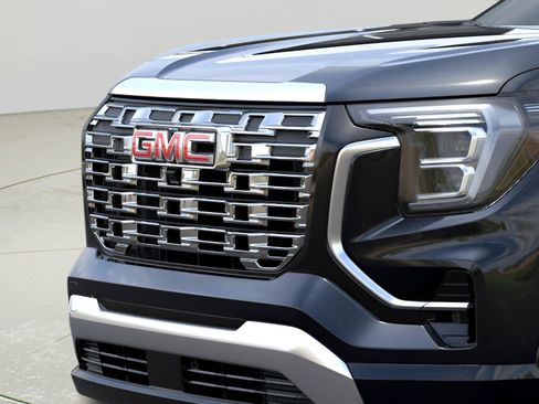 New 2027 GMC Terrain Denali w/ LPO, Floor Liner Package AWD/4WD image 23