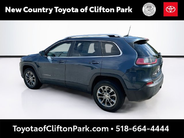 Used 2019 Jeep Cherokee Latitude Plus w/ Trailer Tow Group AWD/4WD image 5