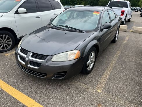 Used 2004 Dodge Stratus SXT FWD image 2