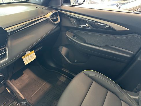 New 2026 Chevrolet TrailBlazer ACTIV w/ Convenience Package image 24