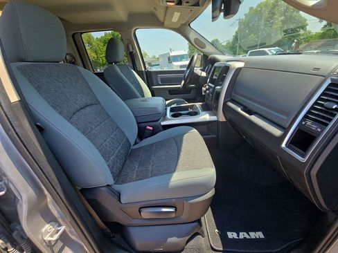 Used 2020 RAM 1500 Classic Warlock w/ Luxury Group image 8