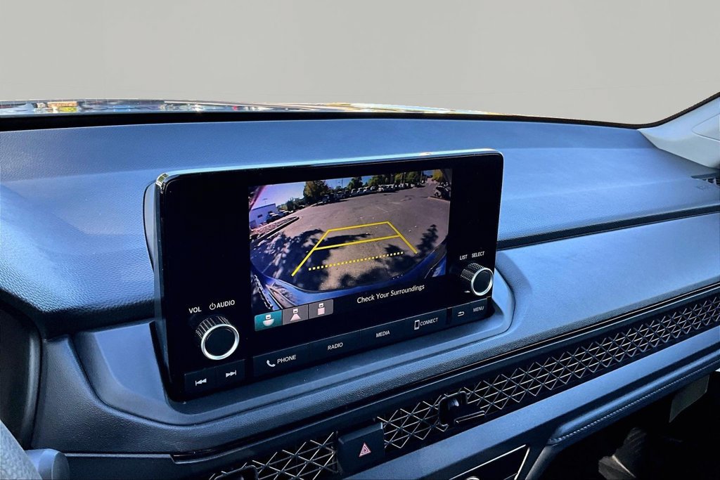 Used 2025 Honda Accord LX image 13