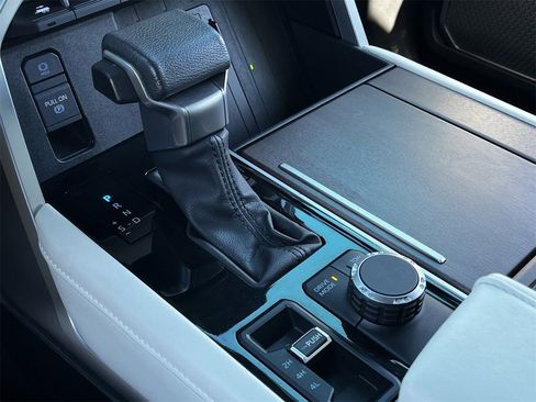 Used 2023 Toyota Tundra Capstone image 17