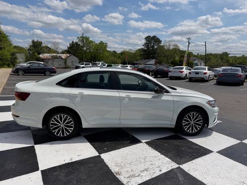 Used 2019 Volkswagen Jetta SE image 5