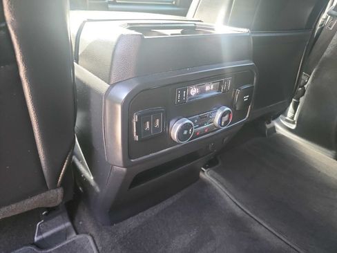 Used 2020 Ford Expedition Limited RWD image 30