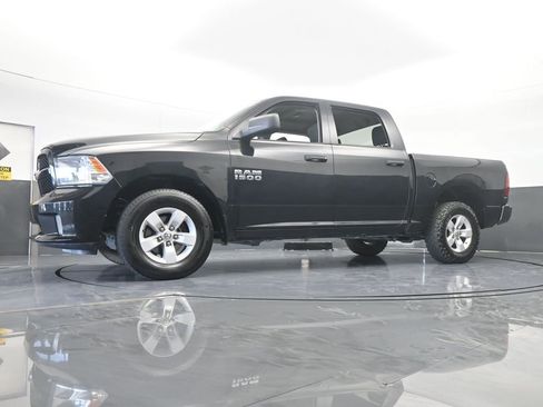 Used 2018 RAM 1500 Express image 51