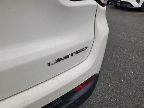 Used 2021 Jeep Compass Limited image 6