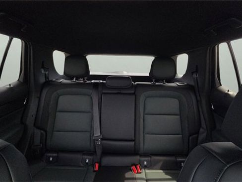 New 2026 GMC Terrain AT4 w/ LPO, Floor Liner Package image 15