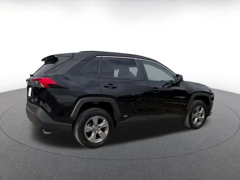 Used 2025 Toyota RAV4 LE image 16