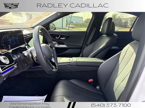 Used 2024 Mercedes-Benz E 350 4MATIC Sedan image 10